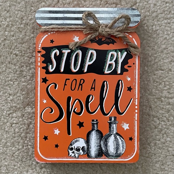 Halloween Themed Stand Up Tabletop Decor Wooden Signs (Set of 4) - Picture 6 of 16